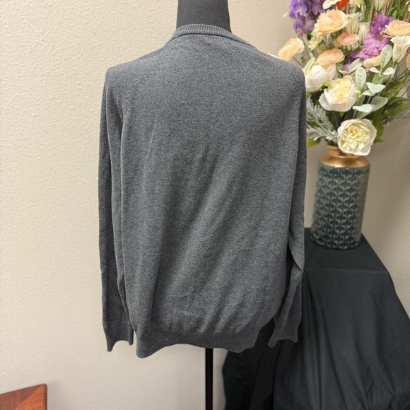 Dockers Men's Classic Fit Gray V-Neck Cotton Sweater Size L - Picture 3 of 7